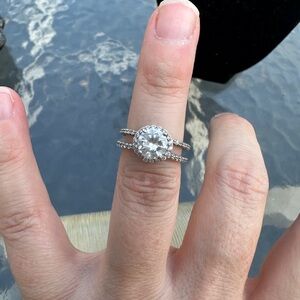 Sterling Silver Cubic Zirconia Halo Ring size 5